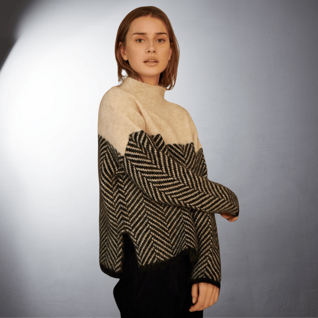 Sarah™ - Sustainable Turtleneck Sweater