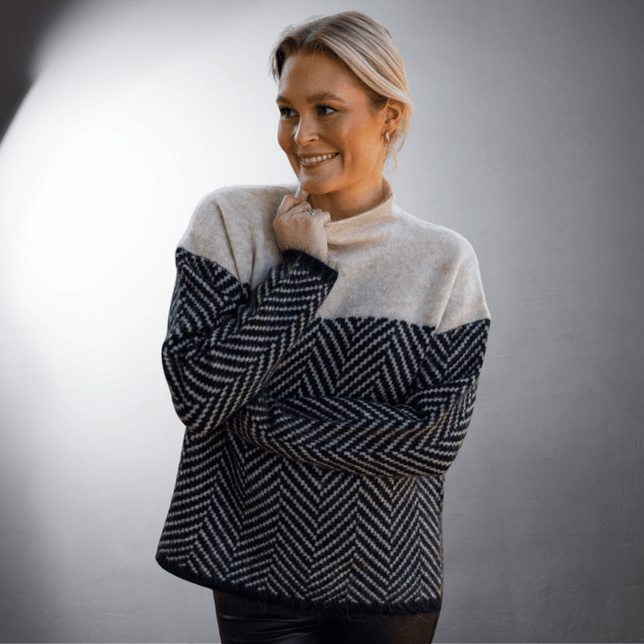 Sarah™ - Sustainable Turtleneck Sweater